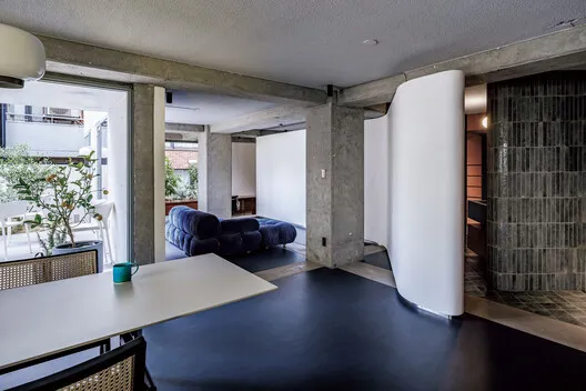 Elegant Rebirth of Modernism: Villa Serena 204 Renovation Redefines Architectural Value