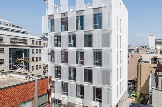 Poetics of the In-Between: How Korean Architectural Wisdom Reshapes Modern Urban Connectivity