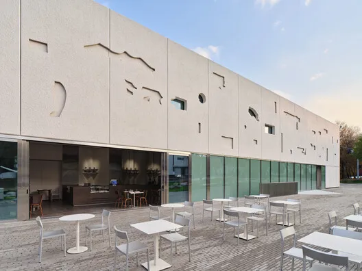 From Soviet Cine-Palace to Contemporary Art Sanctuary: JER Café's Regenerative Design and Cultural Dialogue