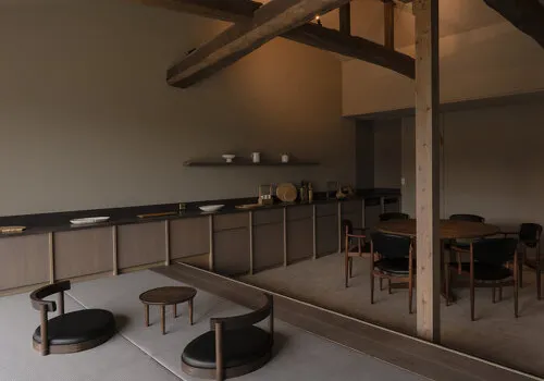 Ouka: Bridging Eras – A Century-Old House Reimagined as a Japanese Woodcarving Gallery