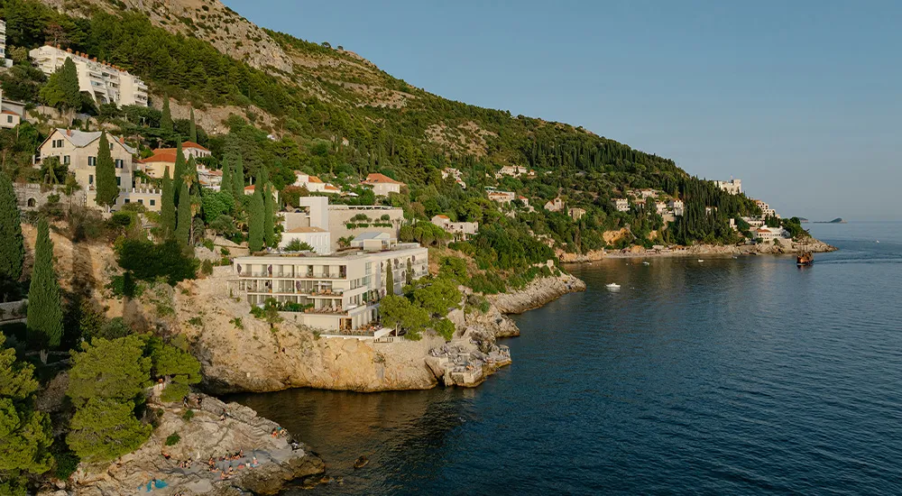 Villa Dubrovnik: Arthur Casas' Coastal Symphony Blending Croatian Craftsmanship with Italian Modernism