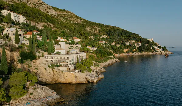 Villa Dubrovnik: Arthur Casas' Coastal Symphony Blending Croatian Craftsmanship with Italian Modernism
