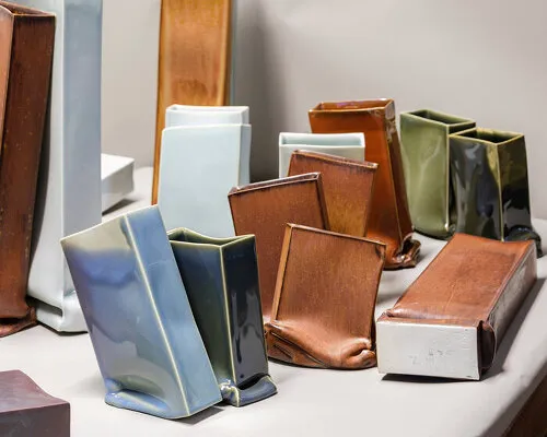 Porcelain's Poetic Rebellion: Emmanuel Boos Redefines Form Through the Beauty of Losing Control
