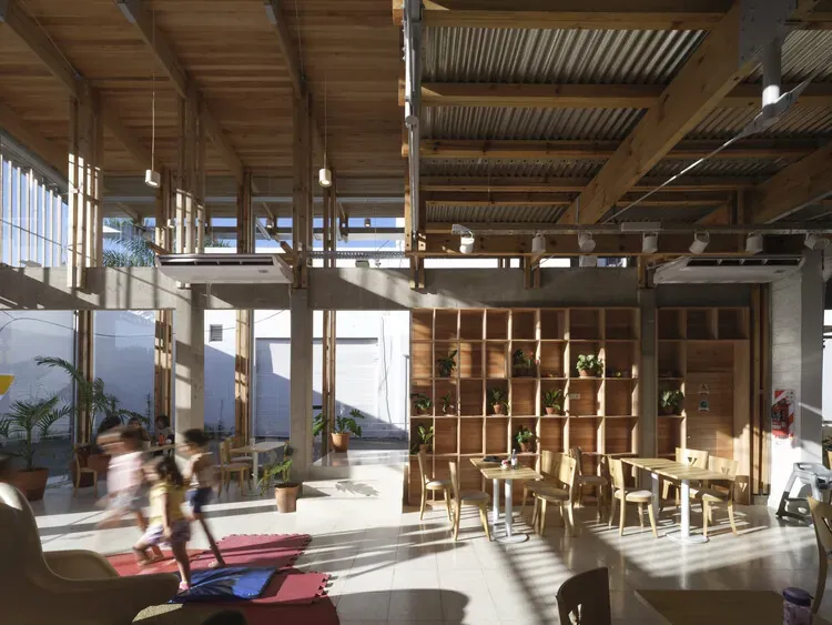 Architectural Ingenuity: Crafting a Seamless Hybrid Experience for Drive-Through Retail