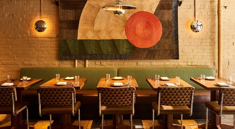 A Symphony of East and West: Studio Tre's Modern Interpretation of Japanese Craftsmanship at Noury Soho