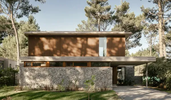 界線的藝術：Casa Álamos 如何透過建築區隔擁抱自然