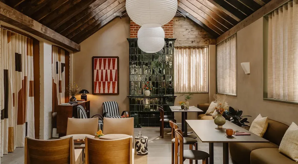 A London Legacy Reimagined: Holloway Li and New-works Unveil a Sustainable Retreat in a 19th-Century Mansion